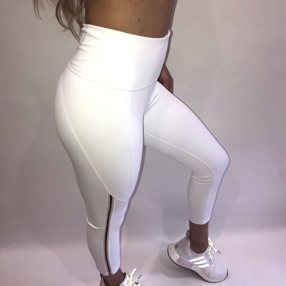LAST ✨White highwaist leggings